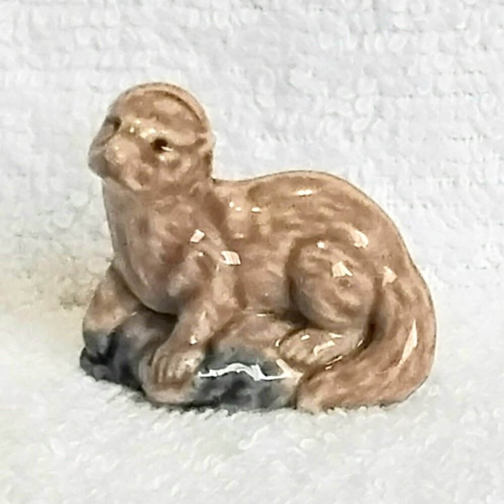 3/$24 Series 1 Animals (1967-'73) Wade Red Rose Tea Otter Figurine!!